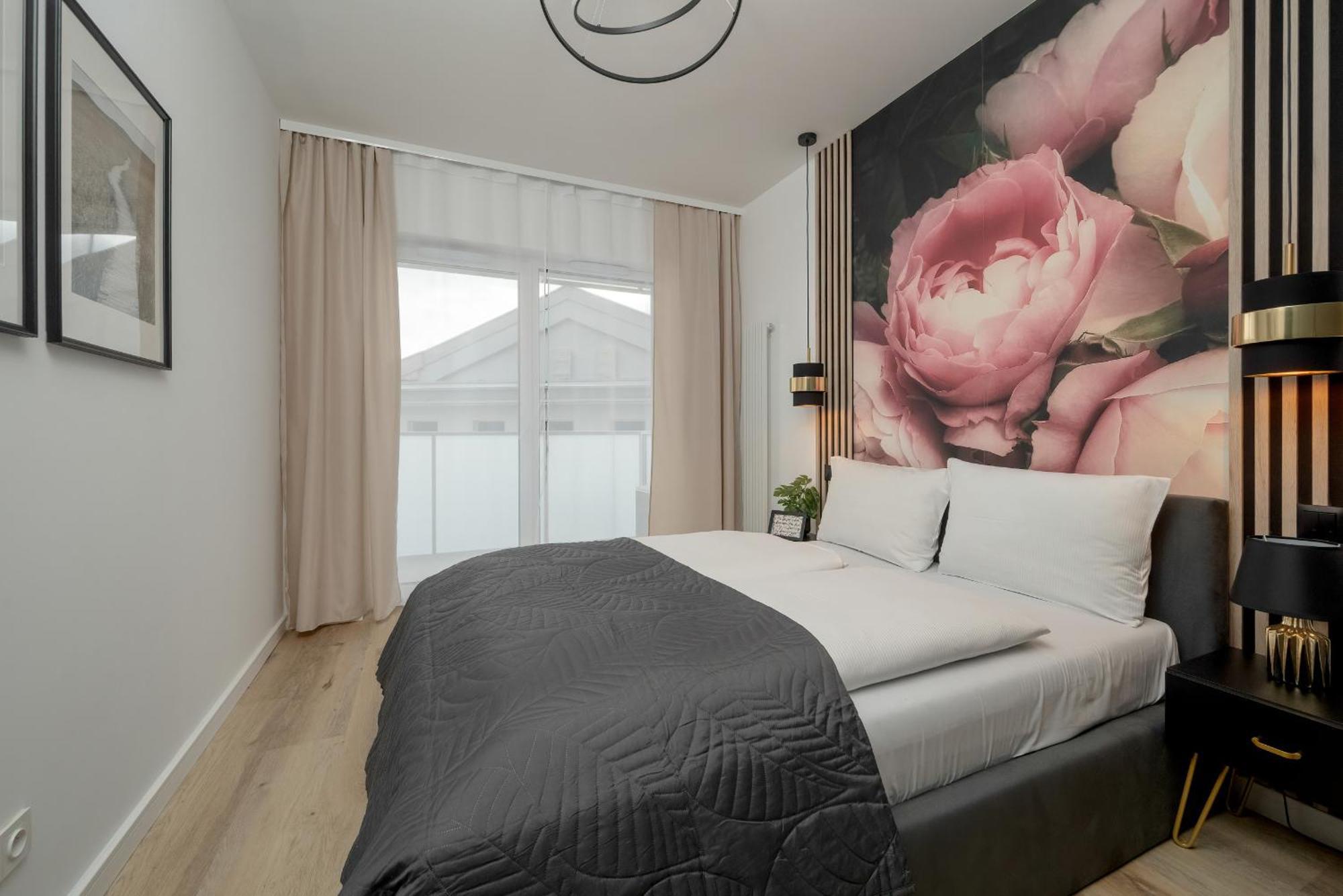 Mieszczanska With Spa & Gym By Renters Apartament *